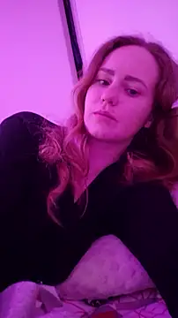 Snapshot of LyraHotty chatting on March 12, 2026, 6:56 pm LyraHotty online show from March 12, 2026, 6:56 pm