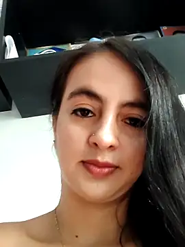 salo-rousee online show from October 3, 2025, 7:59 pm