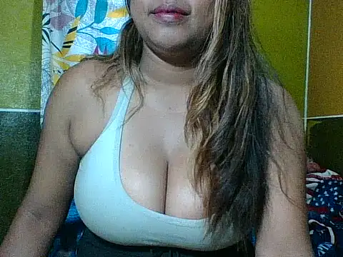 Snapshot of SEXY_METISE chatting on October 26, 2025, 2:23 am SEXY METISE online show from October 26, 2025, 2:23 am