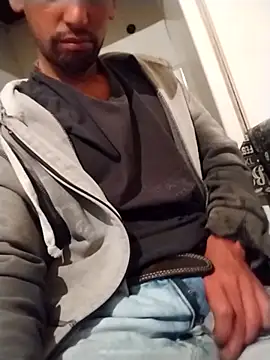 Argentino29hetero online show from March 29, 2026, 5:09 am