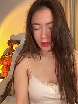 MoLi0066 online show from March 5, 2026, 7:27 am