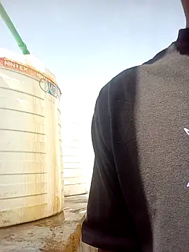 monster 33 online show from April 25, 2026, 5:10 am