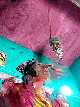 Pooja750 online show from October 26, 2025, 3:29 am