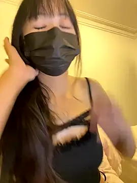 Minnie-2025 online show from October 14, 2025, 1:06 am