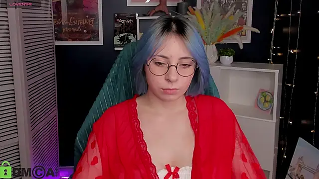 Penny Stanley online show from November 26, 2025, 2:22 am