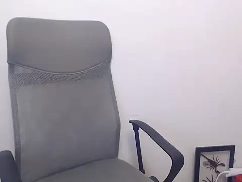 Snapshot of Hot_Bruny chatting on October 3, 2025, 7:48 pm Hot Bruny online show from October 3, 2025, 7:48 pm