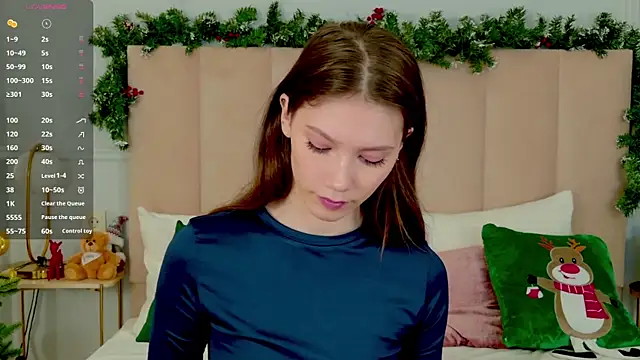 MaryNixon  online show from January 12, 2026, 5:03 am