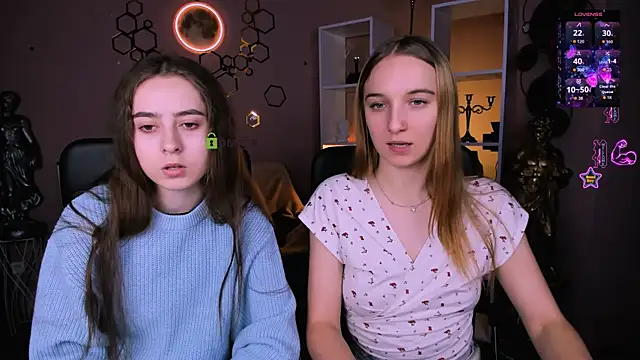 Snapshot of keylas_moan chatting on December 15, 2025, 1:17 pm keylas moan online show from December 15, 2025, 1:17 pm