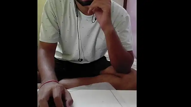 riyamore9623 online show from November 1, 2025, 10:09 am