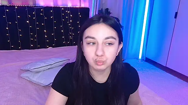 Snapshot of Lola_Sparks chatting on November 29, 2025, 6:46 am Lola Sparks online show from November 29, 2025, 6:46 am