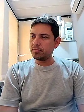 Snapshot of Az-09Ga chatting on June 5, 2026, 6:02 pm Az-09Ga online show from June 5, 2026, 6:02 pm