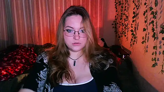 ZayaRush online show from September 22, 2025, 7:47 am