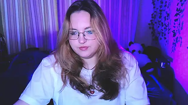 ZayaRush online show from September 17, 2025, 2:41 pm