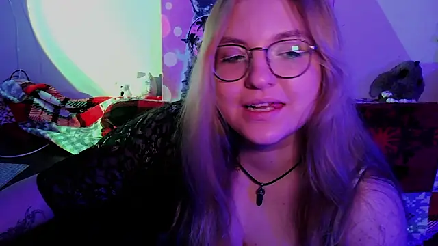 ZayaRush online show from December 13, 2025, 8:04 pm