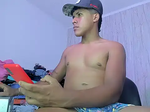 Snapshot of Austihn chatting on November 27, 2025, 4:57 am Austihn online show from November 27, 2025, 4:57 am