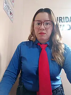 Snapshot of Hannah-colx chatting on March 8, 2026, 5:38 pm Hannah-colx online show from March 8, 2026, 5:38 pm