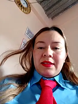 Snapshot of Hannah-colx chatting on March 12, 2026, 5:06 pm Hannah-colx online show from March 12, 2026, 5:06 pm