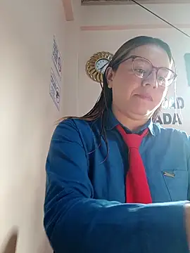 Snapshot of Hannah-colx chatting on March 24, 2026, 12:38 pm Hannah-colx online show from March 24, 2026, 12:38 pm