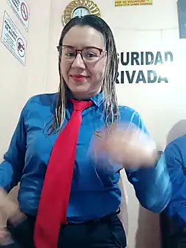 Snapshot of Hannah-colx chatting on April 15, 2026, 1:59 pm Hannah-colx online show from April 15, 2026, 1:59 pm