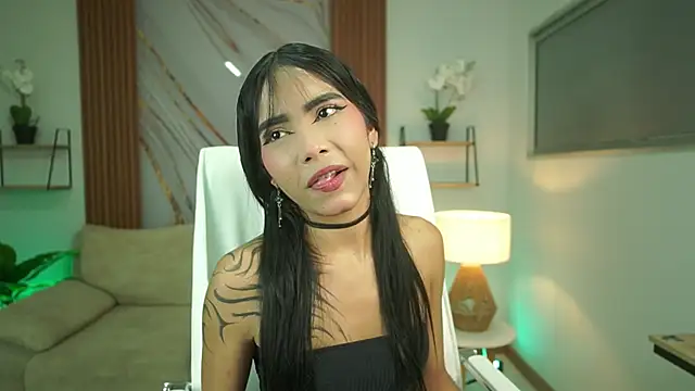 Snapshot of GiaNovak chatting on January 15, 2026, 7:39 pm GiaNovak online show from January 15, 2026, 7:39 pm