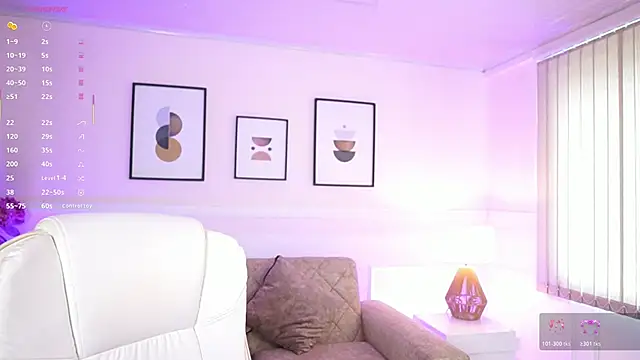 Snapshot of GiaNovak chatting on April 11, 2026, 7:17 pm GiaNovak online show from April 11, 2026, 7:17 pm