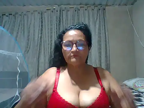  Cristal online show from October 1, 2025, 10:57 pm