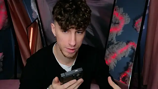 mark caron online show from March 29, 2026, 5:42 am