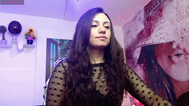 Snapshot of Eva_Roussell chatting on November 1, 2025, 2:22 pm Eva Roussell online show from November 1, 2025, 2:22 pm