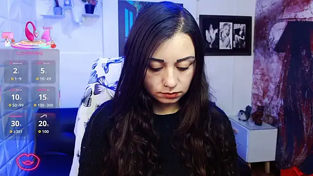 Snapshot of Eva_Roussell chatting on January 17, 2026, 2:53 pm Eva Roussell online show from January 17, 2026, 2:53 pm