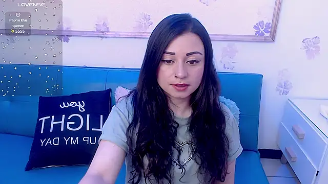 Snapshot of Eva_Roussell chatting on September 14, 2025, 4:46 am Eva Roussell online show from September 14, 2025, 4:46 am