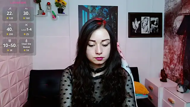 Snapshot of Eva_Roussell chatting on February 17, 2026, 5:54 pm Eva Roussell online show from February 17, 2026, 5:54 pm