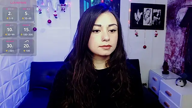 Snapshot of Eva_Roussell chatting on December 3, 2025, 2:16 pm Eva Roussell online show from December 3, 2025, 2:16 pm