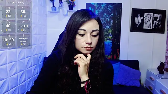 Snapshot of Eva_Roussell chatting on November 26, 2025, 2:39 pm Eva Roussell online show from November 26, 2025, 2:39 pm