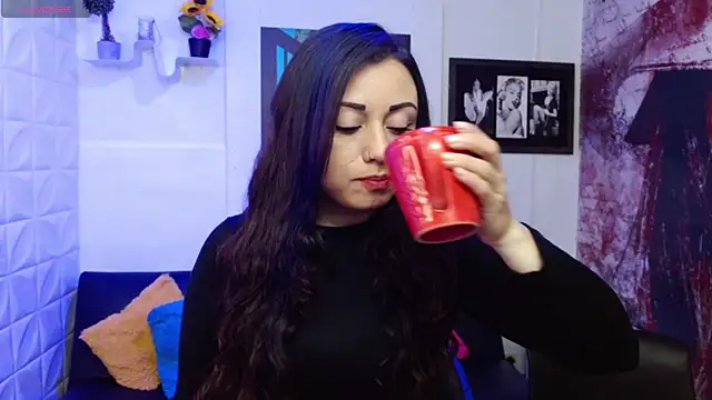 Snapshot of Eva_Roussell chatting on September 24, 2025, 2:34 pm Eva Roussell online show from September 24, 2025, 2:34 pm