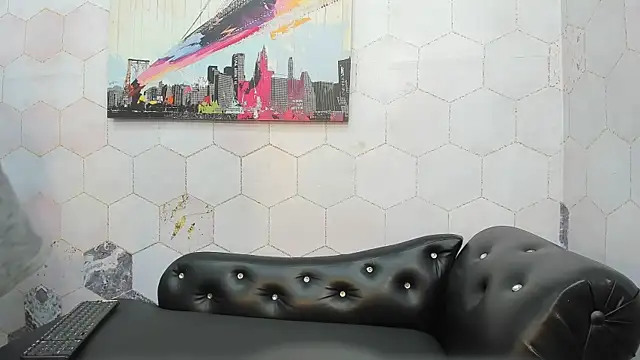 Anaa Fuentess online show from April 4, 2026, 11:39 am