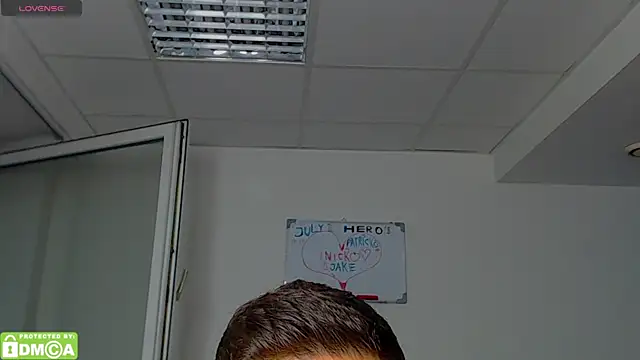 Snapshot of ZeinMiracles chatting on July 11, 2026, 8:53 pm ZeinMiracles online show from July 11, 2026, 8:53 pm