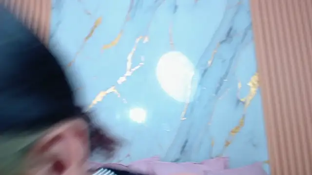 Georgina Astor online show from September 22, 2025, 1:50 pm