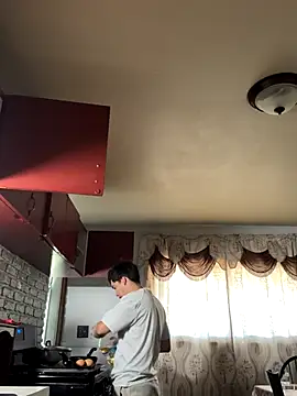 Snapshot of M1000DDddd chatting on September 17, 2025, 3:03 pm M1000DDddd online show from September 17, 2025, 3:03 pm