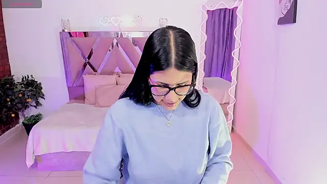 Babyvenu tay online show from April 10, 2026, 3:24 am