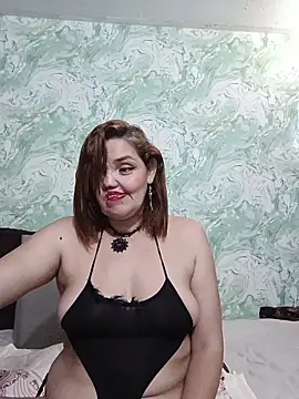 Snapshot of MayaLuna1 chatting on October 30, 2025, 3:09 pm MayaLuna1 online show from October 30, 2025, 3:09 pm