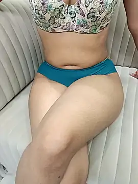 Snapshot of Black_panda87 chatting on October 11, 2025, 6:47 am Black panda87 online show from October 11, 2025, 6:47 am