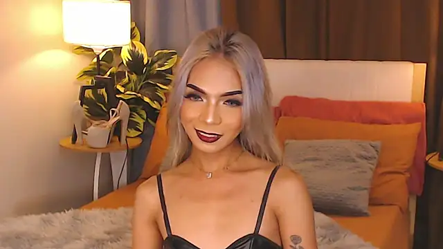 CelestinaMarquez0427 online show from October 9, 2025, 8:20 pm