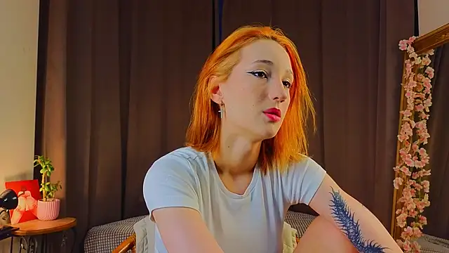 MaryroseRoeder online show from October 28, 2025, 2:45 am