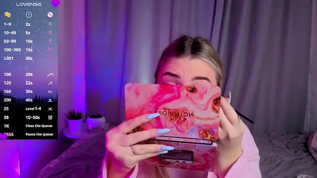 Snapshot of AliaBuerstatte chatting on November 8, 2025, 7:06 pm AliaBuerstatte online show from November 8, 2025, 7:06 pm