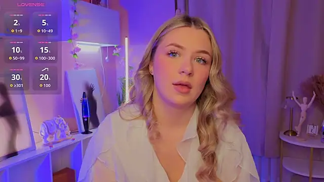 Snapshot of AliaBuerstatte chatting on October 23, 2025, 7:34 pm AliaBuerstatte online show from October 23, 2025, 7:34 pm