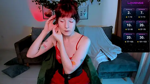 effie mirelll online show from October 9, 2025, 7:53 am