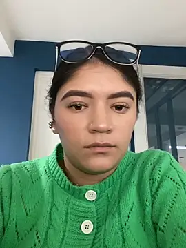 Snapshot of Xiomi_sexx chatting on October 29, 2025, 3:44 pm Xiomi sexx online show from October 29, 2025, 3:44 pm