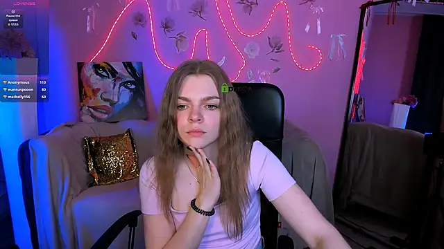 Snapshot of veronica_bubble chatting on May 3, 2026, 10:13 pm veronica bubble online show from May 3, 2026, 10:13 pm