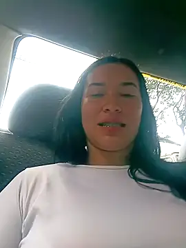 Sol Sunny online show from February 6, 2026, 8:05 pm