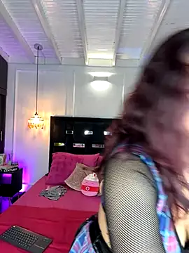 NaughtyNinnaXXX online show from October 24, 2025, 10:53 pm